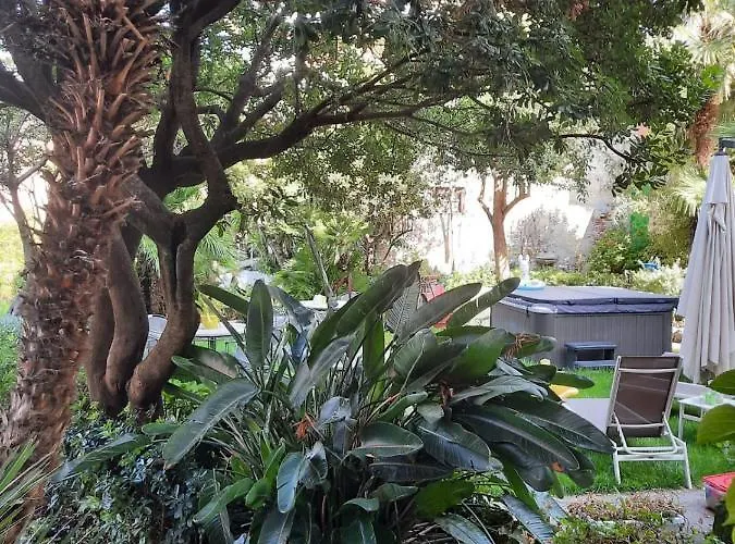 Miramare Szálloda 3*