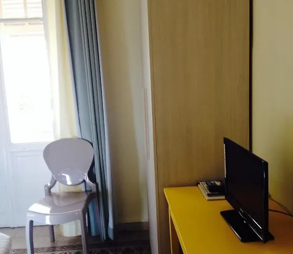 Отель Miramare Лаванья